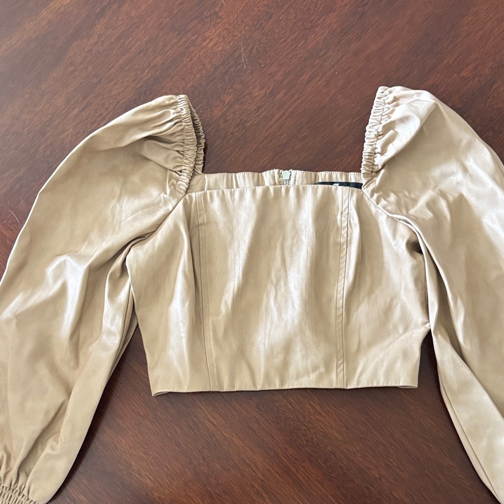 Women’s Puff-Sleeve Square-Neck Leather Crop Top — Taupe